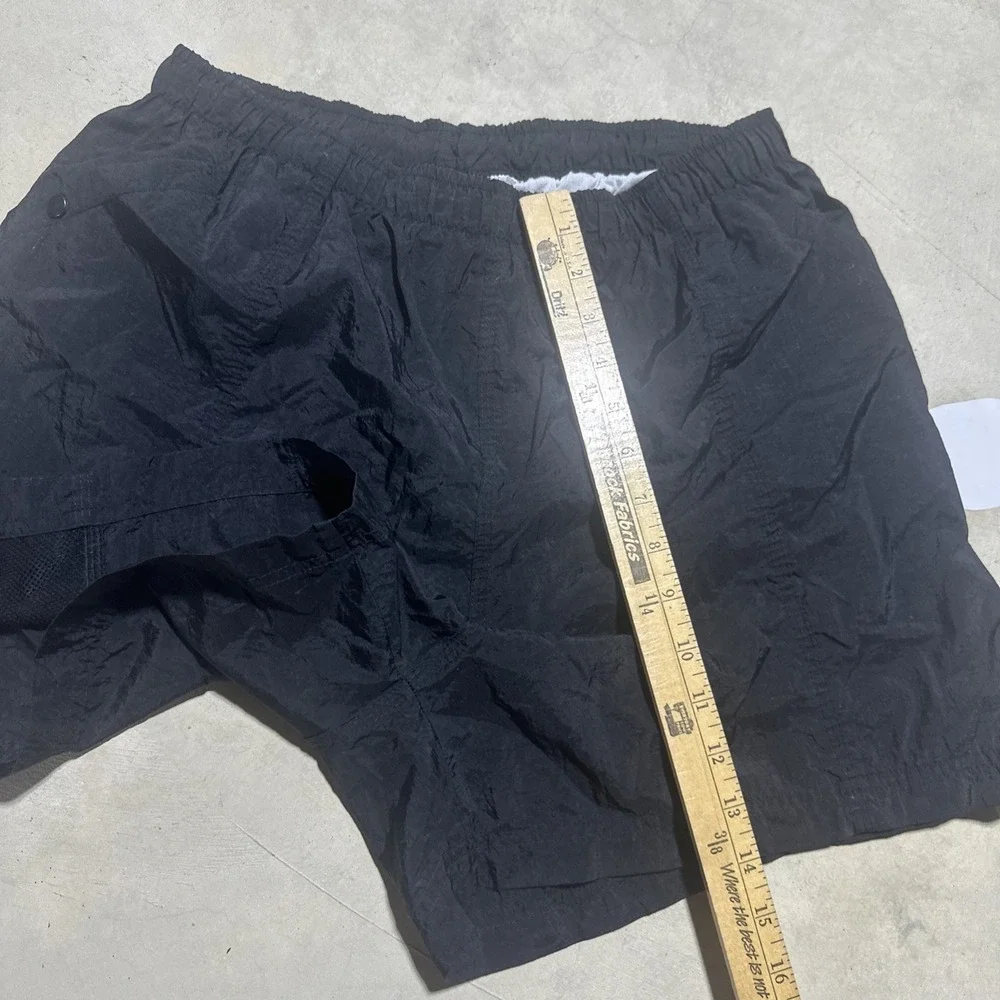 Vintage 1990s Nike ACG Logo Nylon Shorts Black Colorway Baggy SZ M Adult
